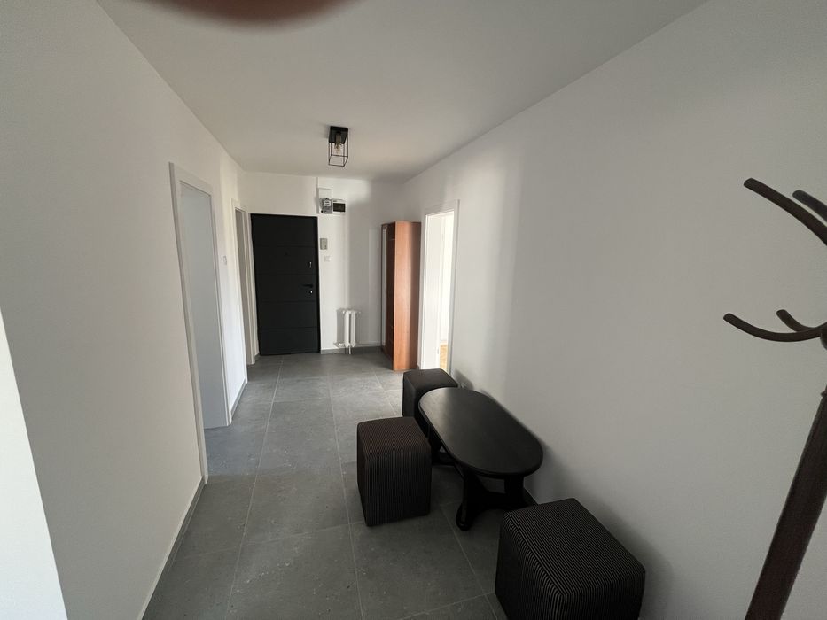 Inchiriez ap .80 mp , decomandat 3 camere , doua bai , cartierul grigoresc .. et 3 ,