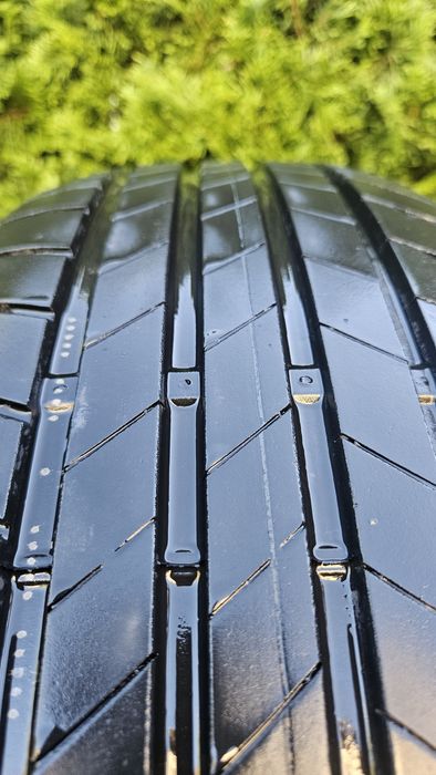 Anvelope Bridgestone 215/60 R 17