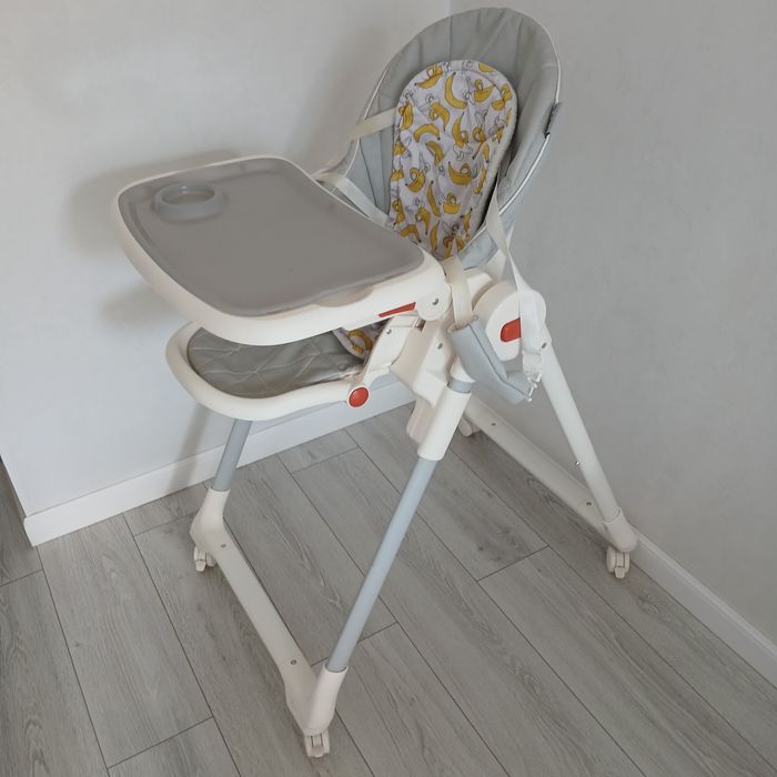 Продам стульчик для кормления