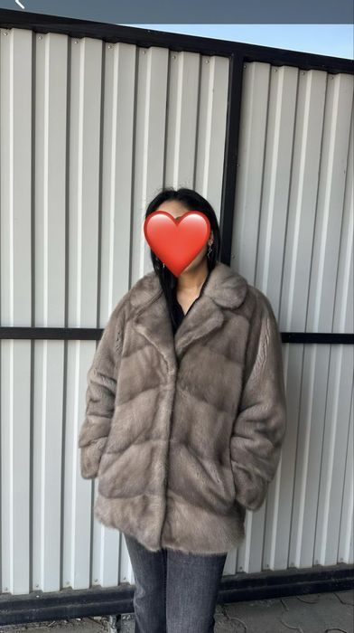 шуба норка серый