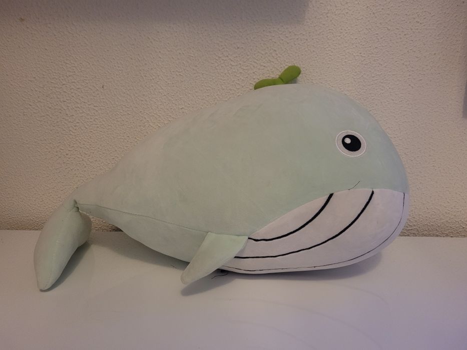Balena mare de plus fără defecte lungime 56 cm preț 50 lei