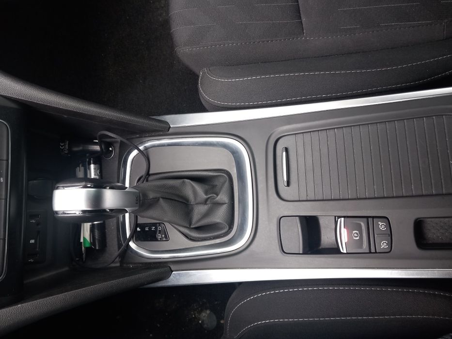 Renault Megane Limited 1.3 tce 140 Automata tva deductibil