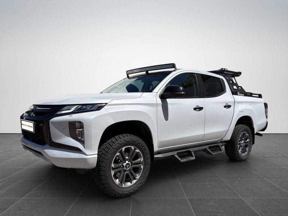 Mitsubishi L200 Mitsubishi L200 2019 - via workleto.com