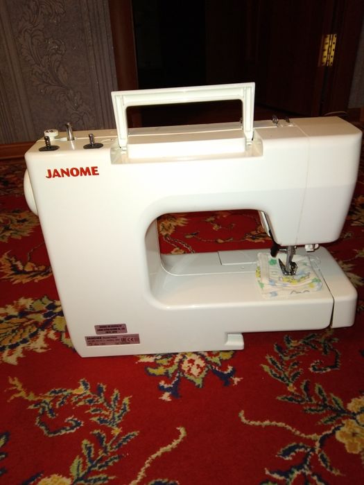 Швейная машина JANOME PS 25