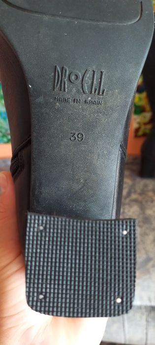 Дамски пролетно-есенни ботуши от естствена кожа с широк ток