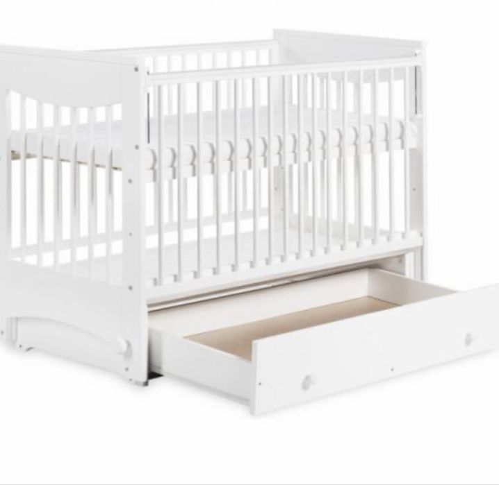 Vand patut lemn cu laterala culosabila si sistem de leganare