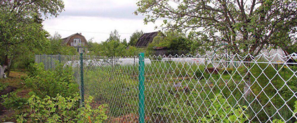 Изграждане на огради с метален профил,пана и поцинкована оградна мрежа