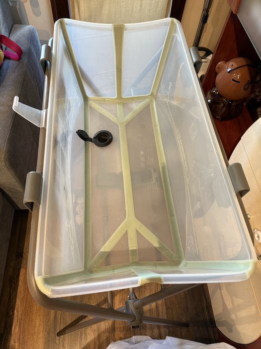 Вана със стойка Stokke