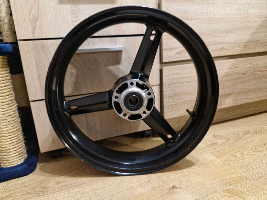 Janta Suzuki GSX-R 600, 750 și 1000 K3-K5 sau SV 1000 K3-K7.