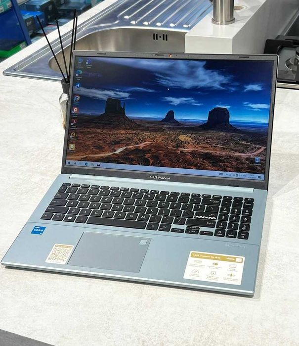 Asus Vivobook Go E1504 i3-N305/8/256/Display 15'6 FHD IPS