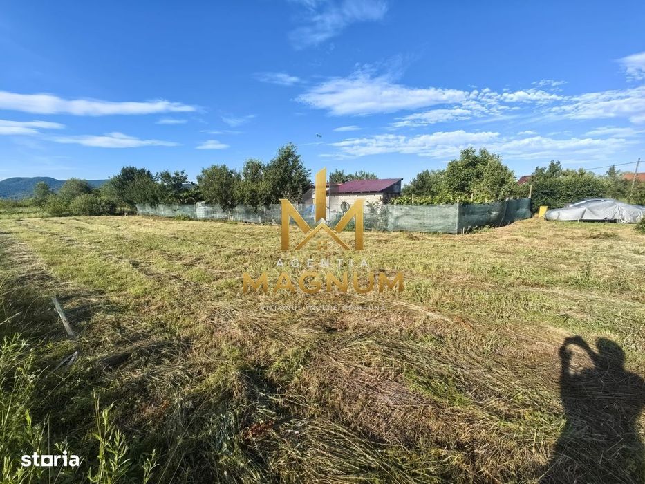 Lot pentru casă în Bușag | 600 mp |