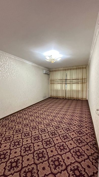 Продается 3 комнатная квартира с 6 метровой верандой