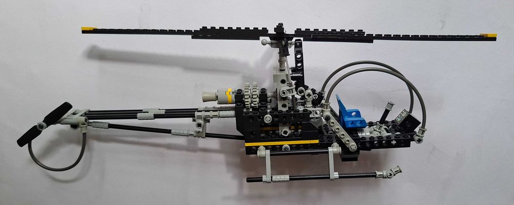 Lego Technic 1995 Nighthawk Helicopter Set 8412