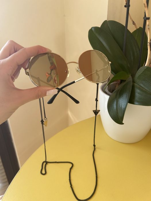 Слънчеви очила Guess