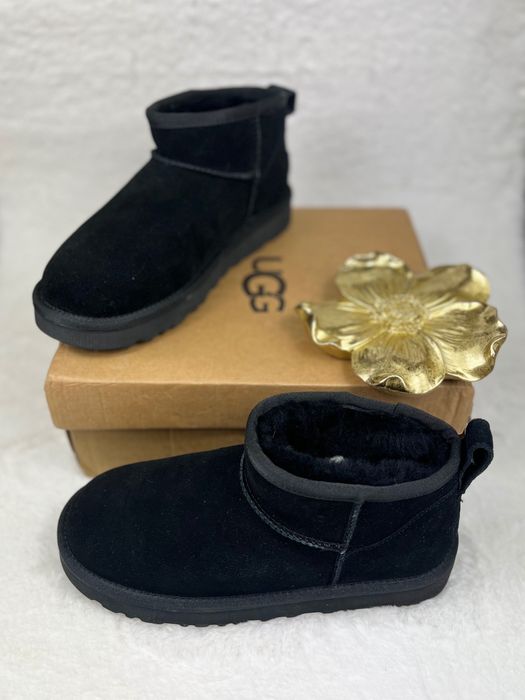 UGG Classic Ultra Mini Platform – Черни велурени боти UGG