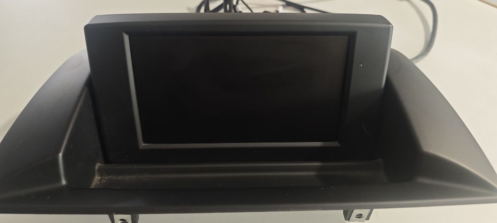 Монитор за BMW 120 E87