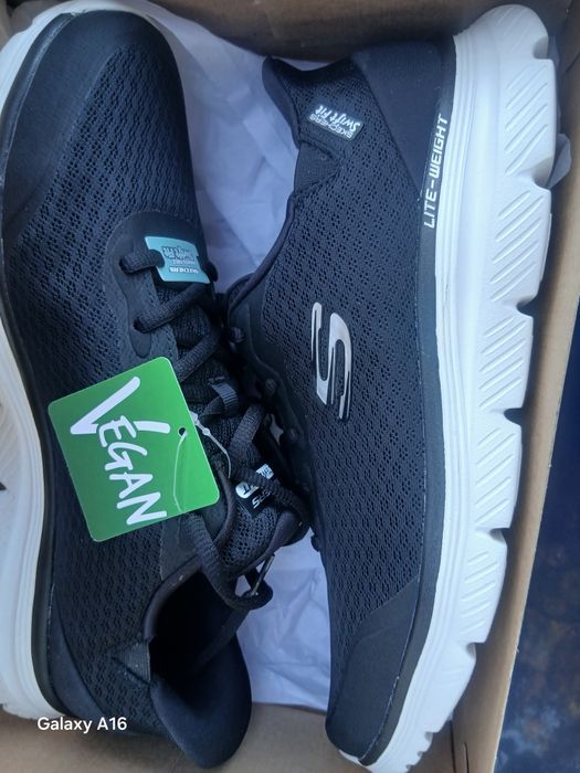 Мъжки маратонки Sketchers 43
