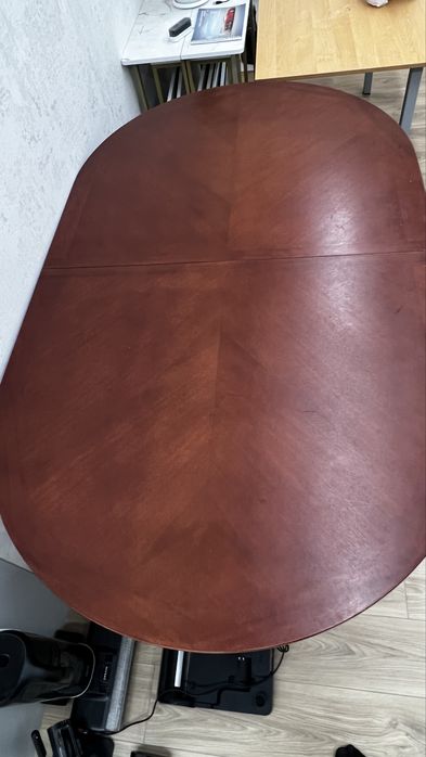 Продам стол большой