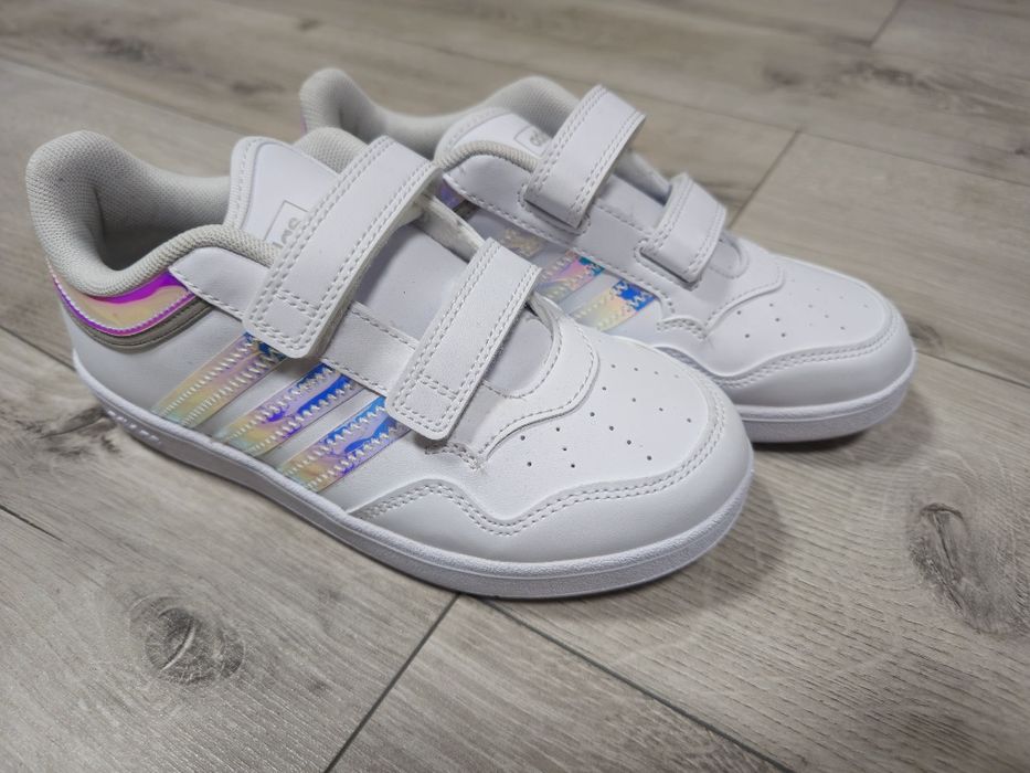 Adidas Hoops 4.0 CF
adidas Hoops 4.0 CF
adidas Hoops 4.0 CF