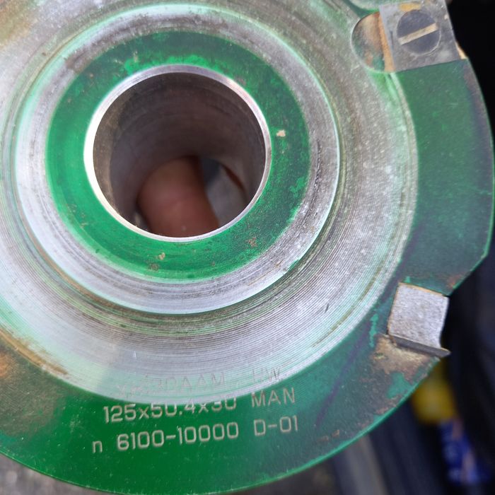 Фрезапо дереву продам