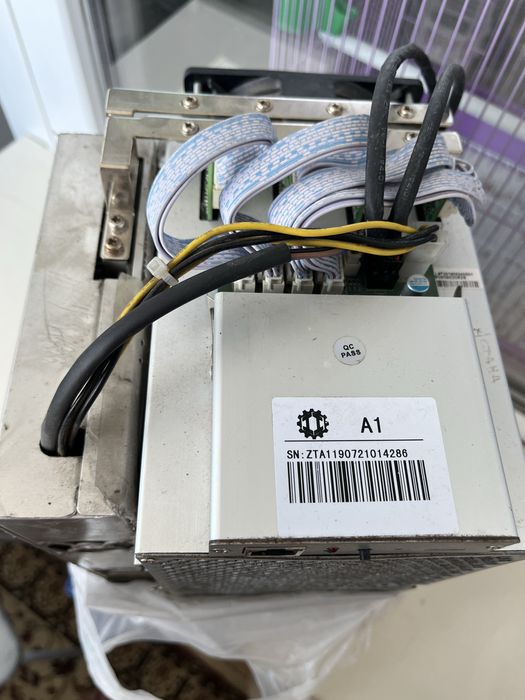 А1 майнеры 2 шт бу