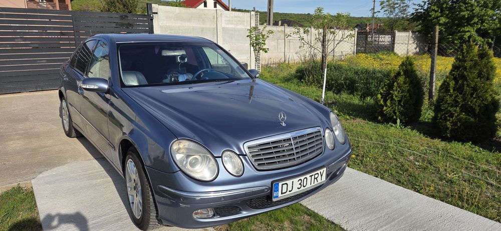 MERCEDES-BENZ E-Class 2004 — imagine 3