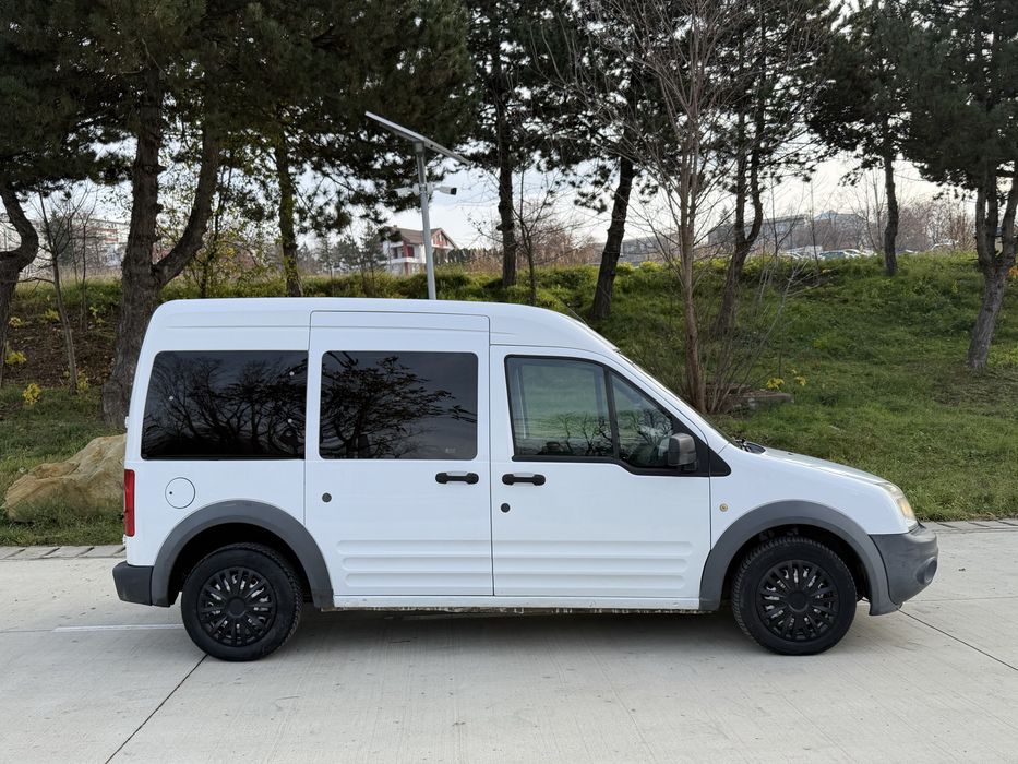 Ford Tourneo Connect 8 Locuri Diesel