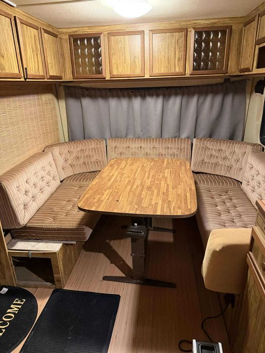 Нощувки за работници в Каравани и стаи