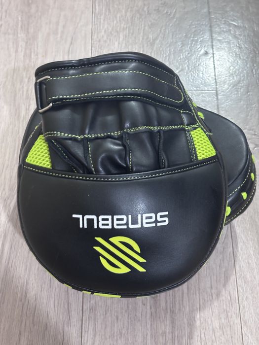 Лапа для единоборств