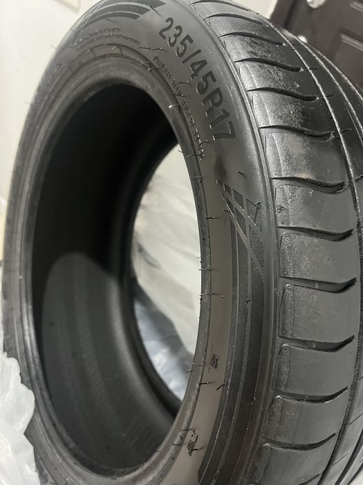 Продам комплект летних шин в отличном состоянии