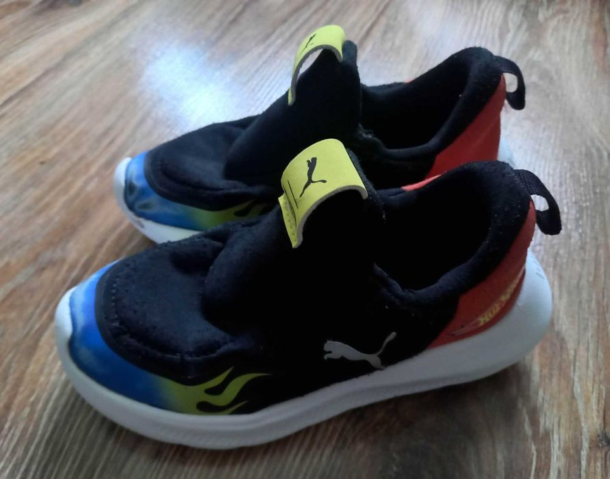 Детски маратонки за момче Puma размер 27.5 цена 10 евро