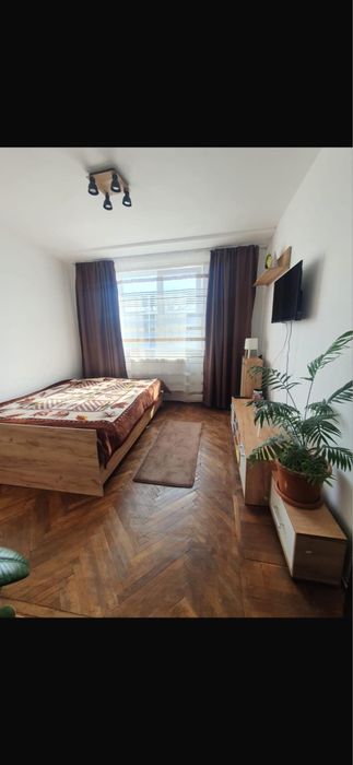 Apartament de vanzare 60000 euro / Sau inchiriere 1700 lei / lunar