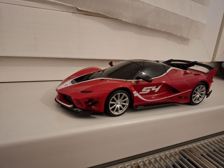 НОВО! Ferrari LaFerrari с Дистанционно (Лицензиран модел 1:24) - ТОП Ц