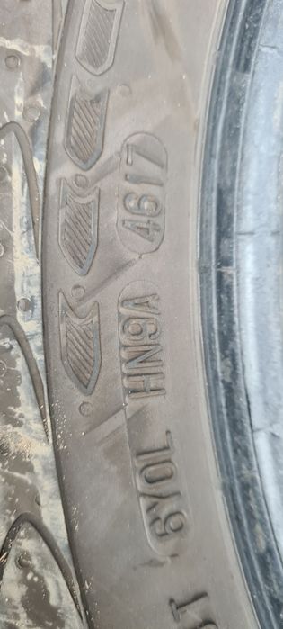 Гуми 215 65 16 С континентал