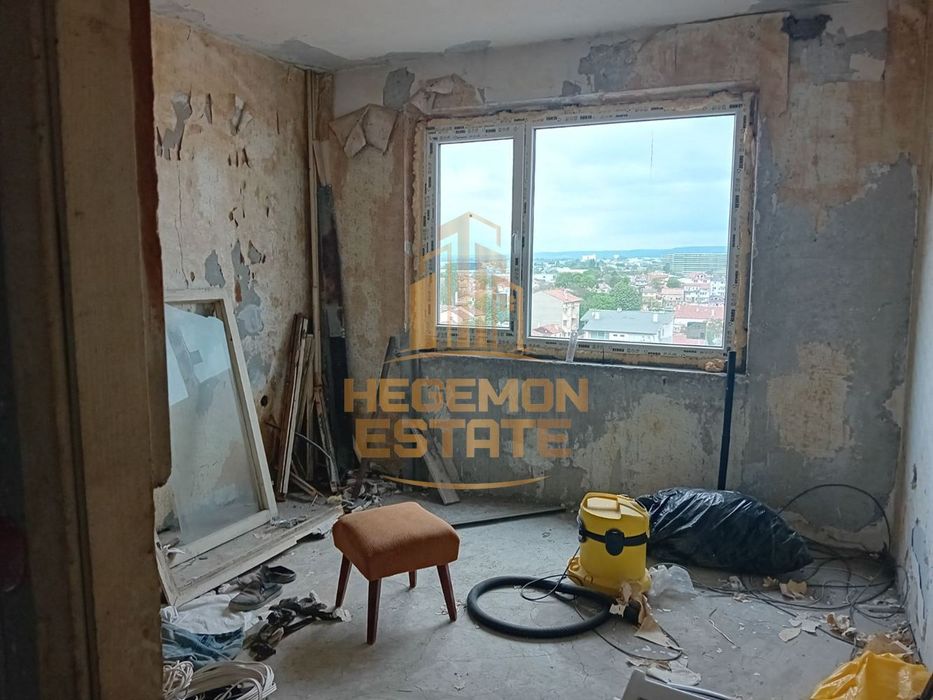 Продава се Тристаен апартамент в Варна, Автогара - 72 кв.м за 1216 €/кв.м - Снимка #1