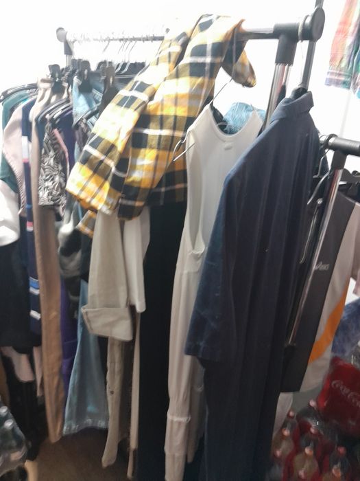 Haine noi h&m noi cu eticheta