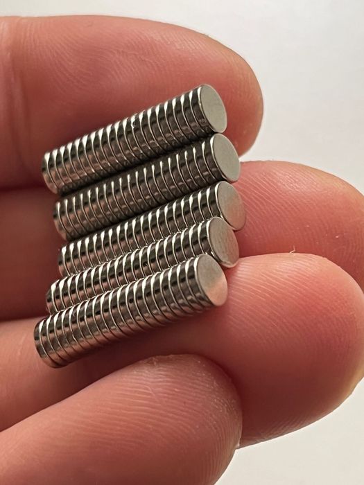 Magneti neodymium set 100 buc mini strong 5x1 mm