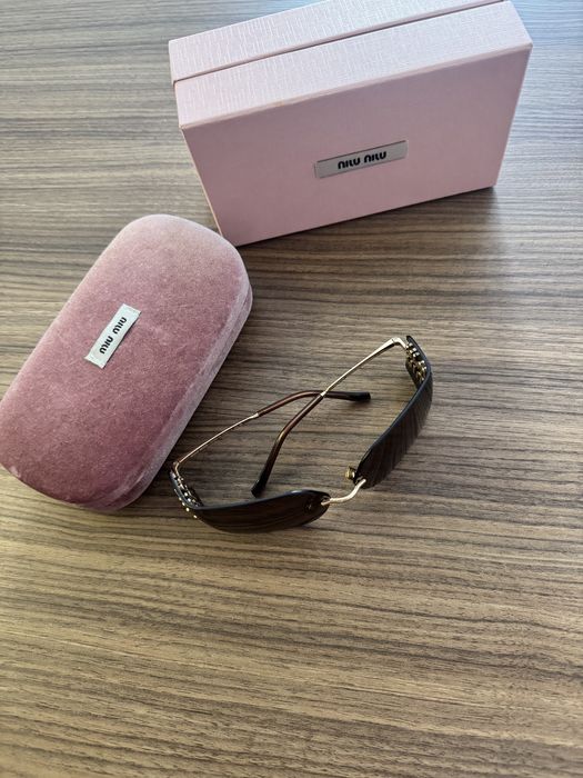 Слънчеви очила Miu miu