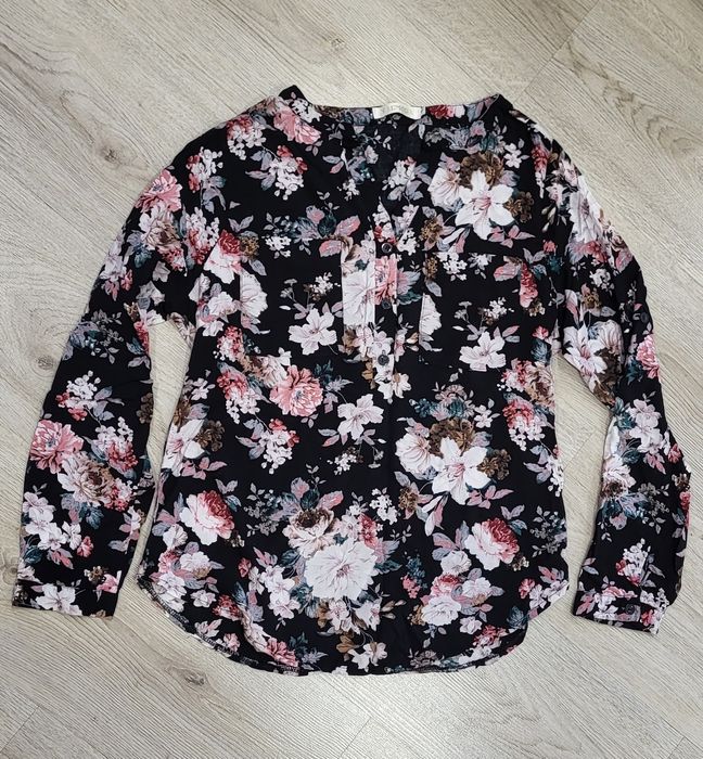 Дамски ризи и блузи