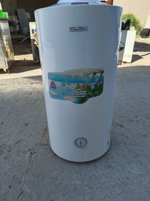 Ariston 100 litrli sotiladi yangidek