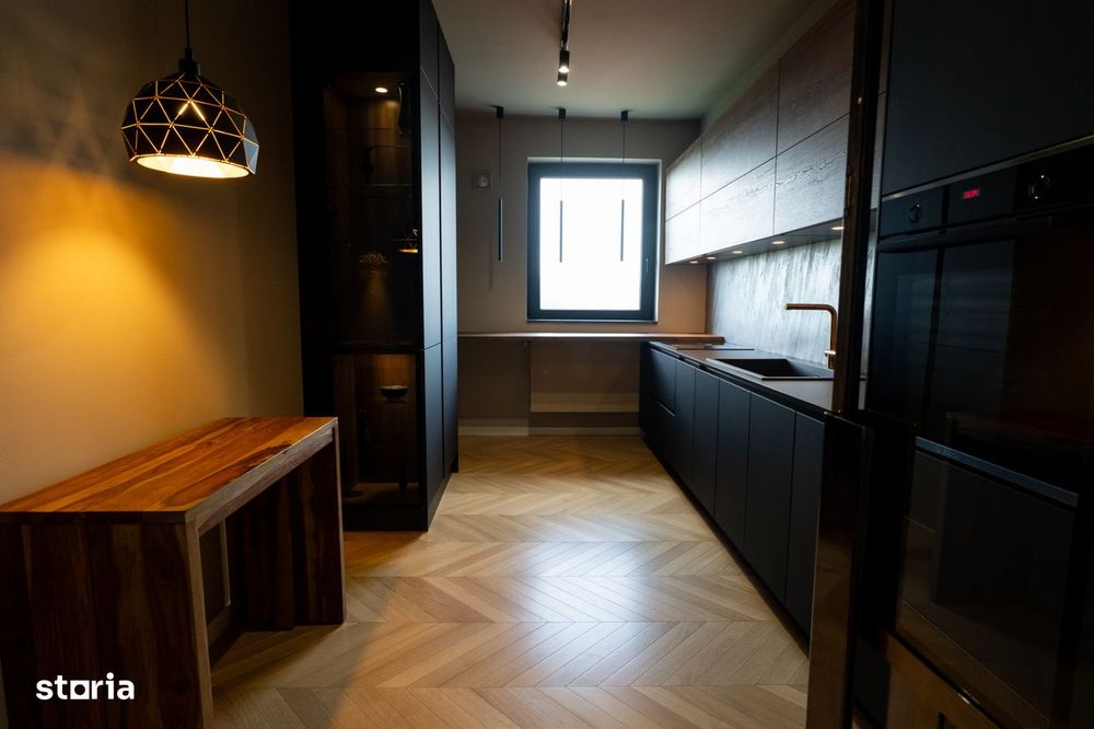 Comision 0 % I Apartament cu 2 camere I Garaj + Boxa I Str. Republicii
