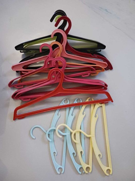 Вешалки для одежды