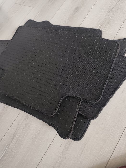 Продам полики оригинал на Прадо 120