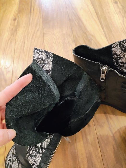 Боти естествен кожа