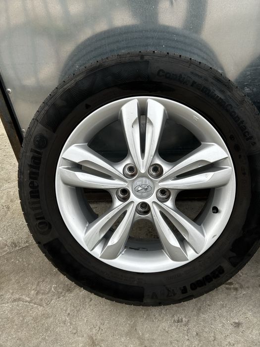 Оригинални джанти Hyundai с гуми 5х114.3 17цола