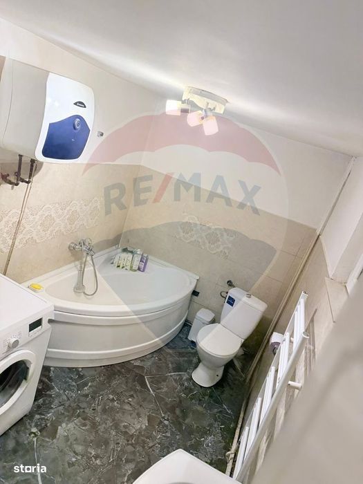 Casă / Vilă cu 5 camere de vânzare