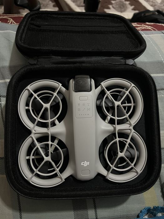 дрон dji neo , в отличном состояние