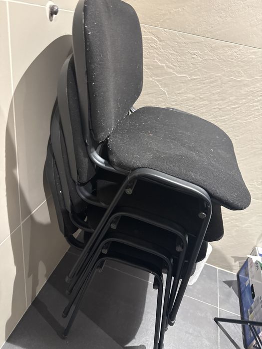 Продам офисные стулья