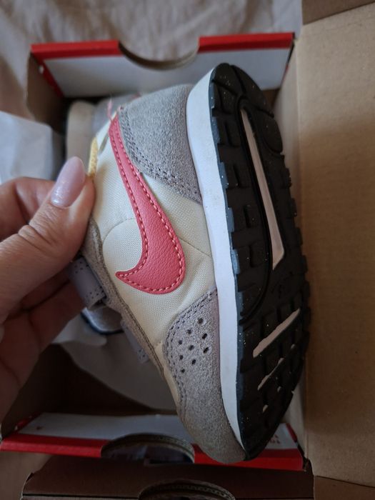 Маратонки Nike  н.21