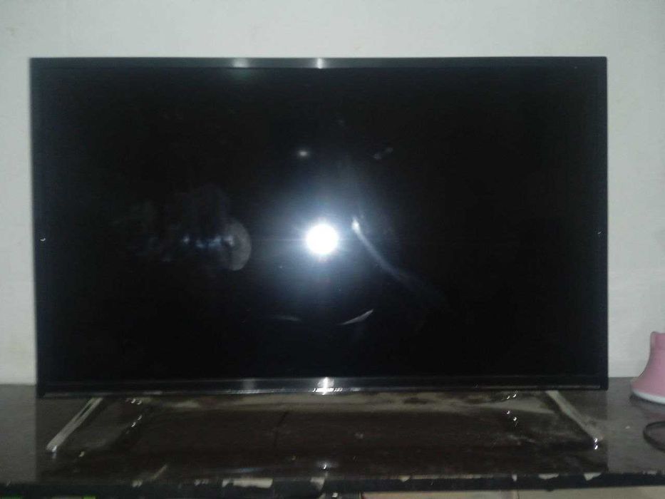 Продам телевизор Artel TV LED